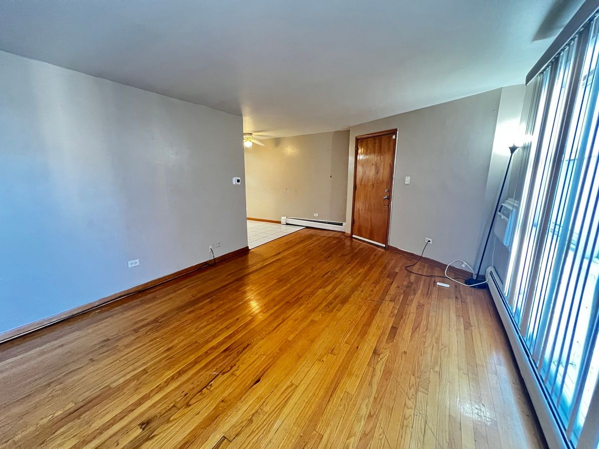 11903 Gregory Street #3, Blue Island, IL 60406