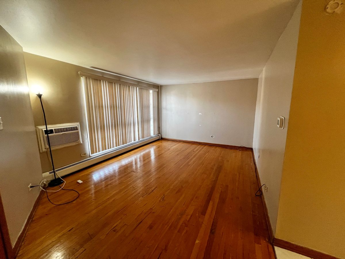 11903 Gregory Street #3, Blue Island, IL 60406