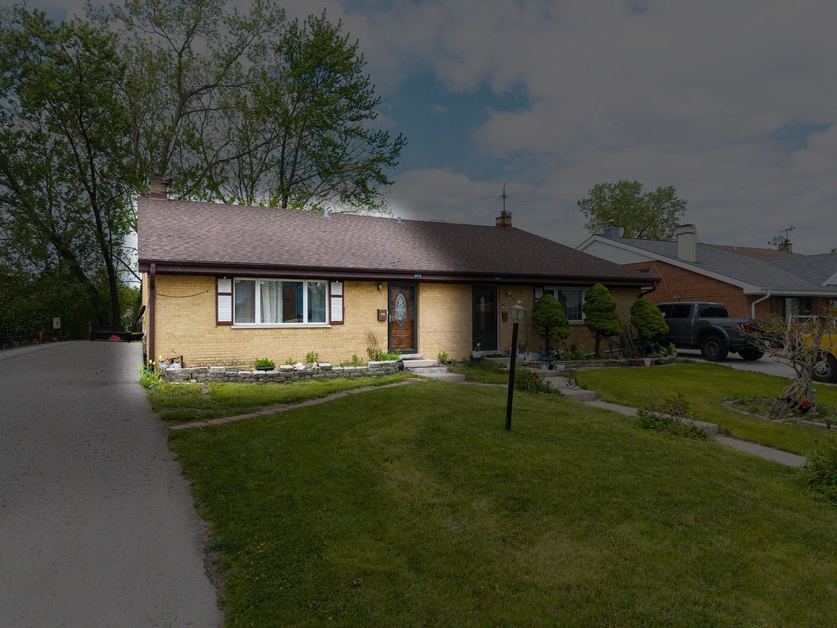 9476 Terrace Place, Des Plaines, IL 60016