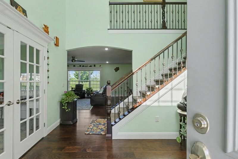 311 Bradford Avenue, Savoy, IL 61874
