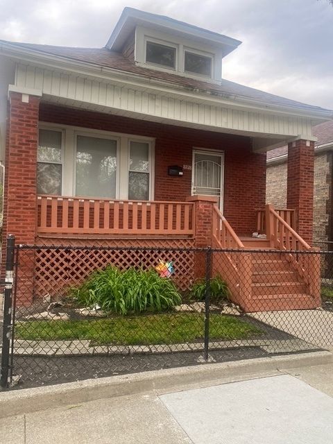 8728 S Carpenter Street — Chicago, IL 60620