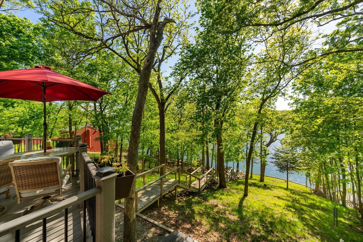 1127 Loganberry Lane, Varna, IL 61375