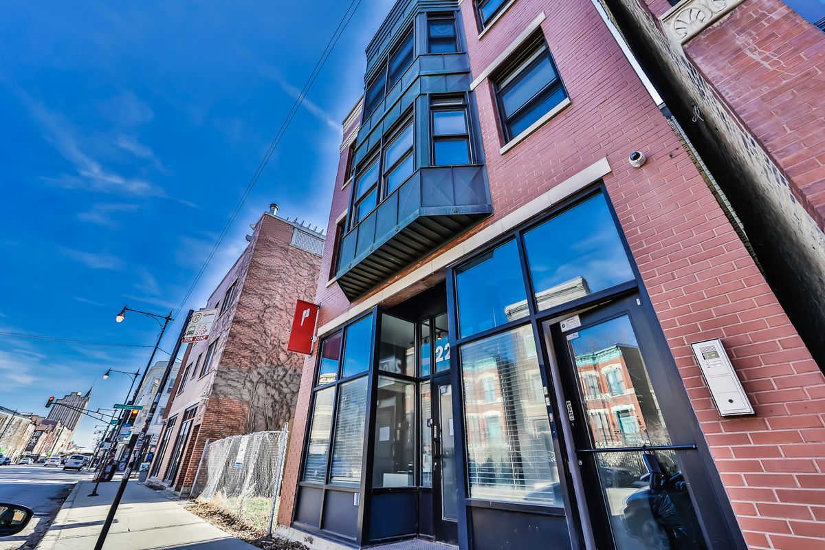 2209 North Avenue, Chicago, IL 60647