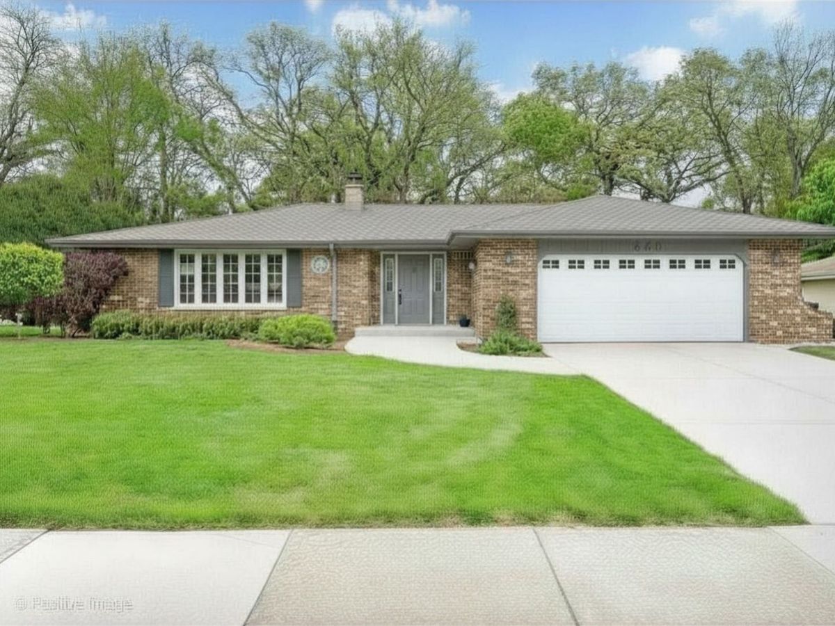 16W660 89th Place, Willowbrook, IL 60527