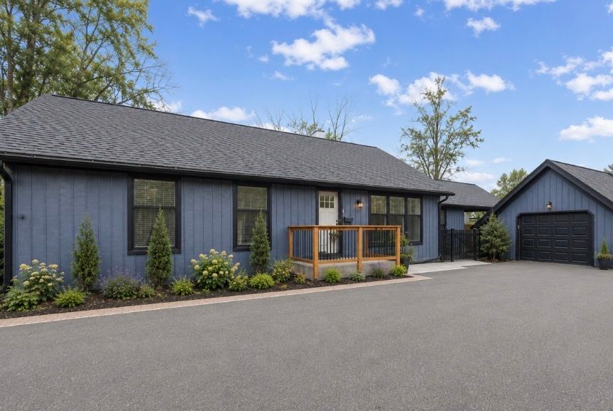 228 Raymond Avenue — Barrington, IL 60010