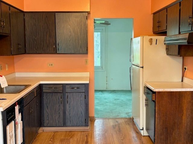 842 GREENBRIAR Lane, University Park, IL 60484