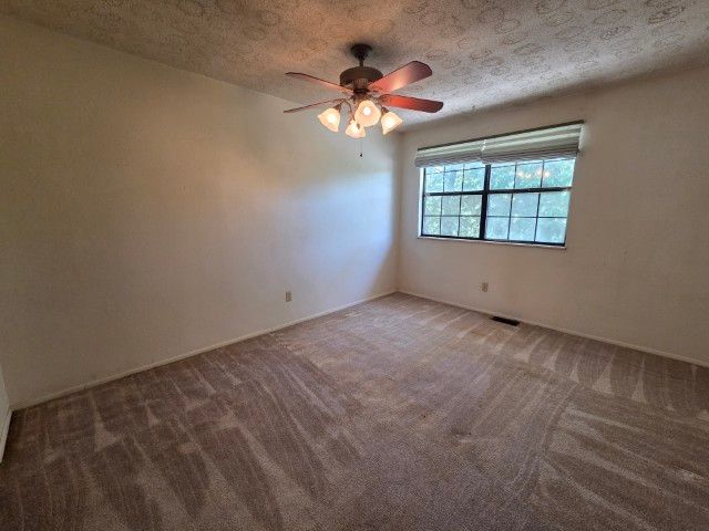 102 Halia Crest #102, Mt Vernon, IL 62864
