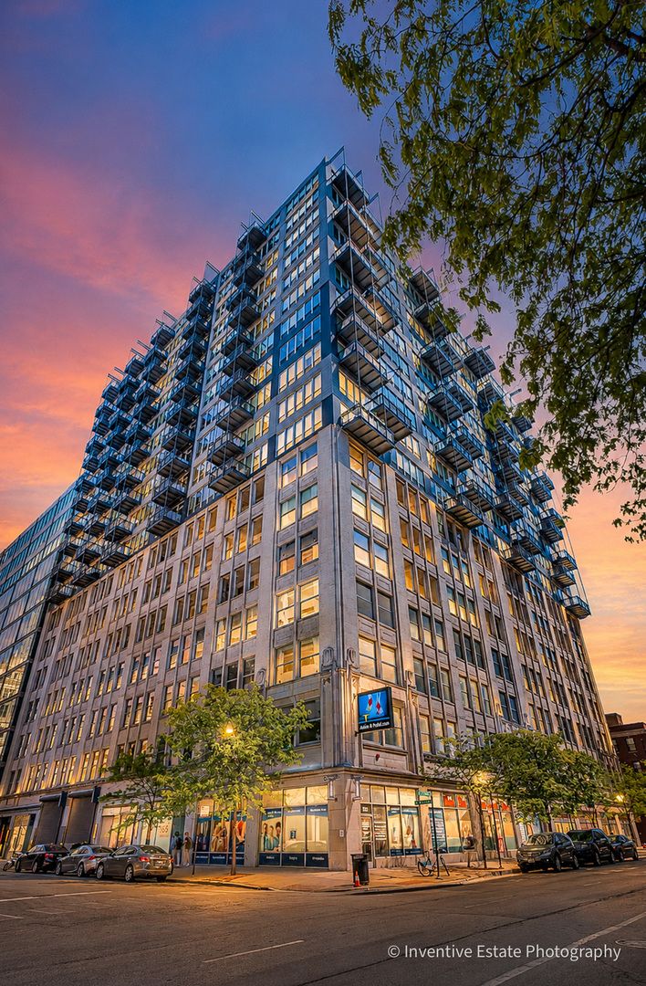 565 Quincy Street, Chicago, IL 60661