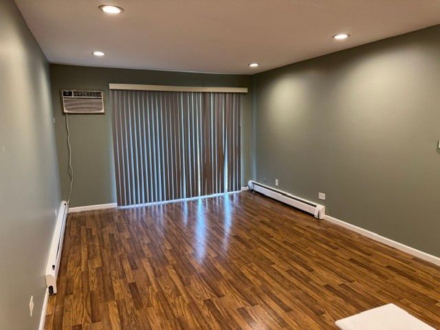 247 N Neltnor Boulevard #E2D, West Chicago, IL 60185