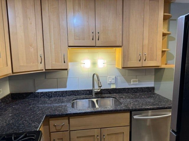 247 N Neltnor Boulevard #E2D, West Chicago, IL 60185