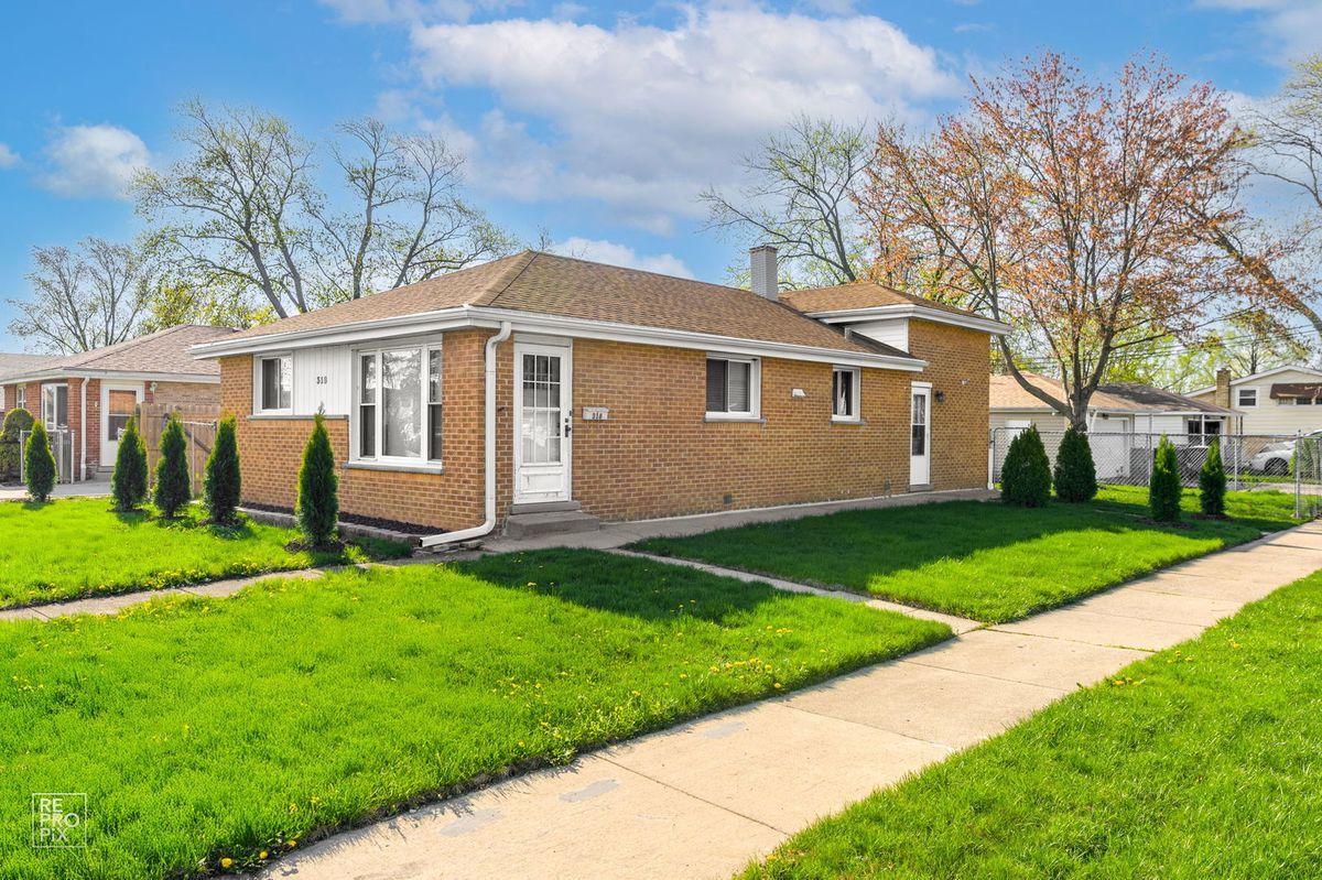 318 Virginia Street, Bensenville, IL 60106