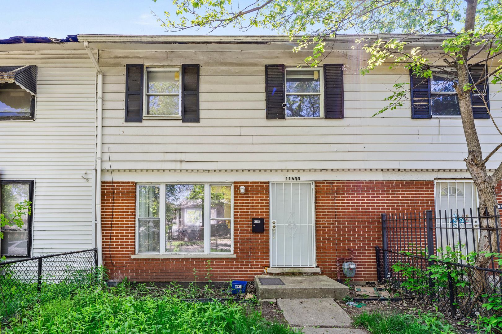 11655 S Sangamon Street — Chicago, IL 60643