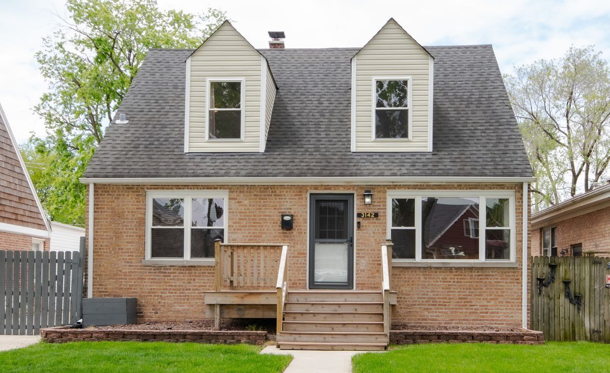 3142 SUNSET Lane, Franklin Park, IL 60131