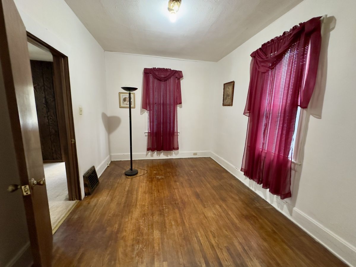 1332 Chartres Street, Lasalle, IL 61301