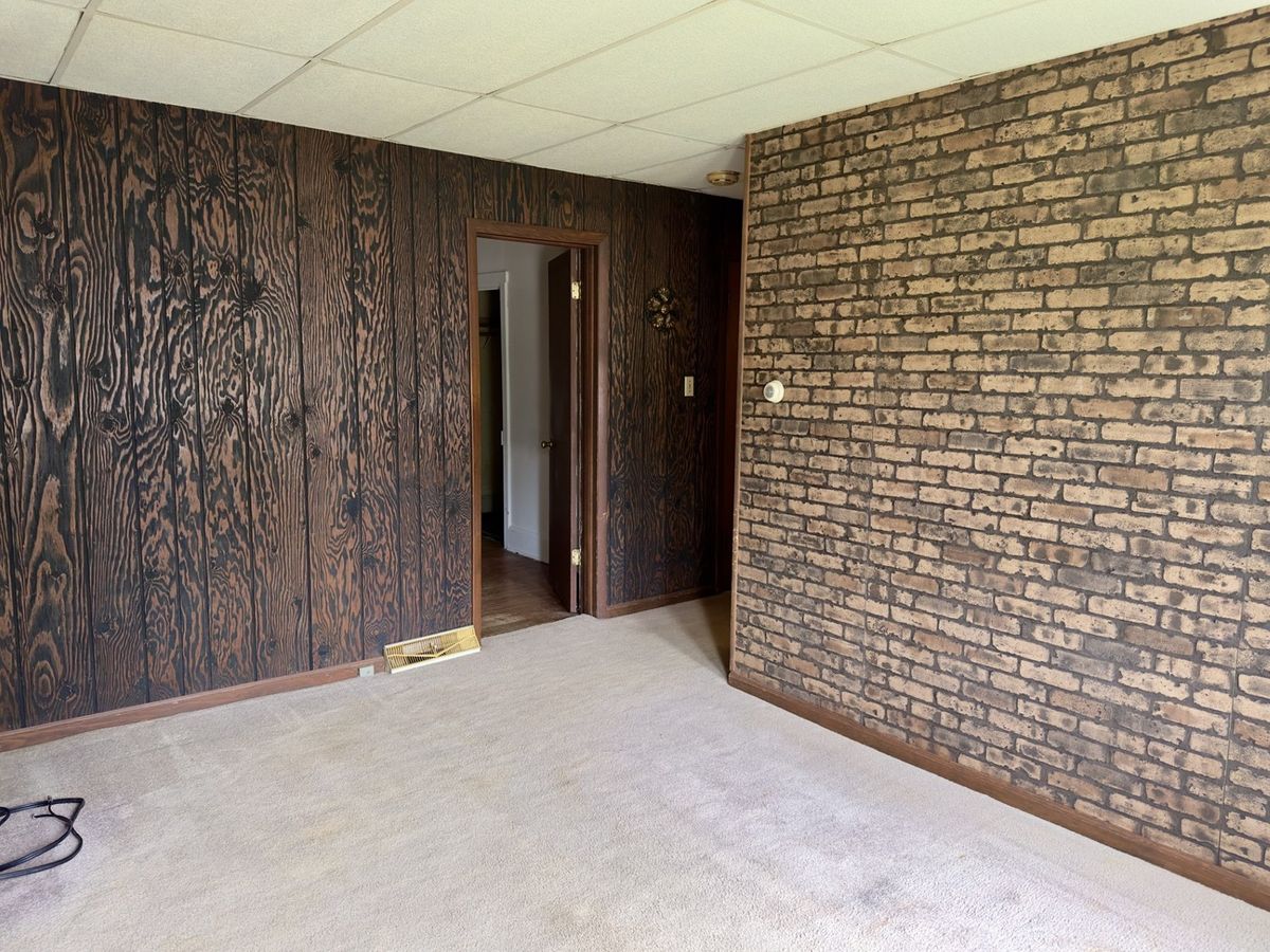 1332 Chartres Street, Lasalle, IL 61301