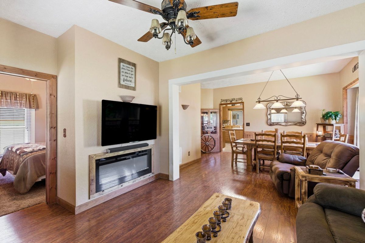 112 Beaver Street, Cambria, IL 62915