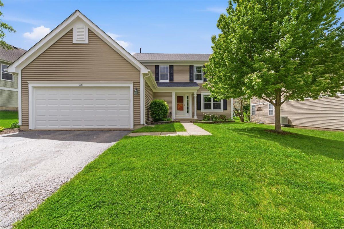 570 Camden Lane, South Elgin, IL 60177