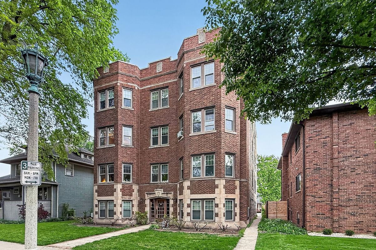 814 MAPLE Avenue, Oak Park, IL 60304