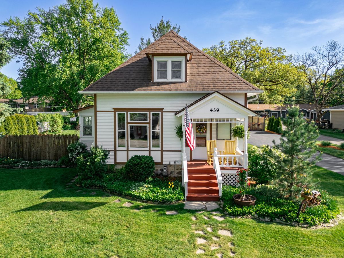 439 Grant Highway, Marengo, IL 60152