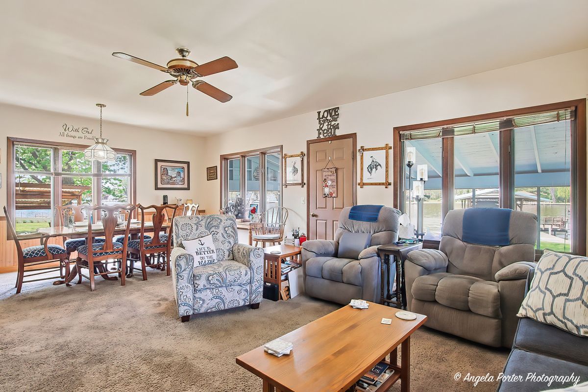 1518 River Terrace Drive, Johnsburg, IL 60051