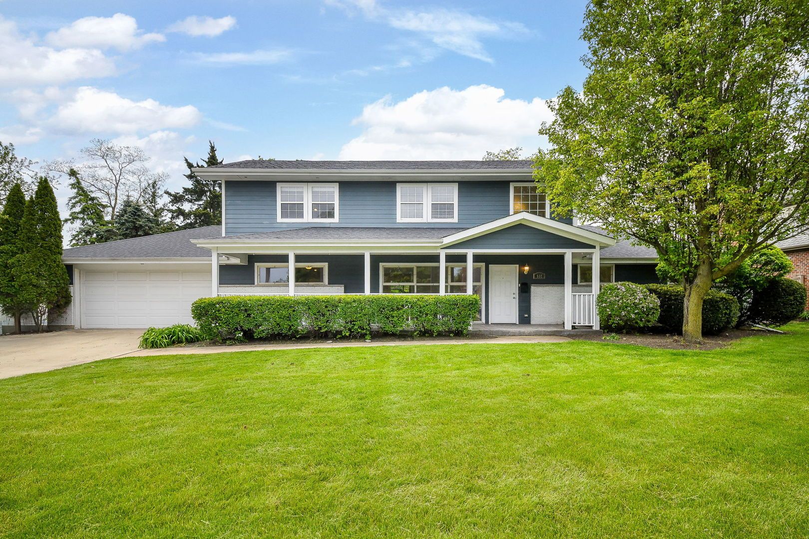 532 Ranch Road — Wheaton, IL 60187