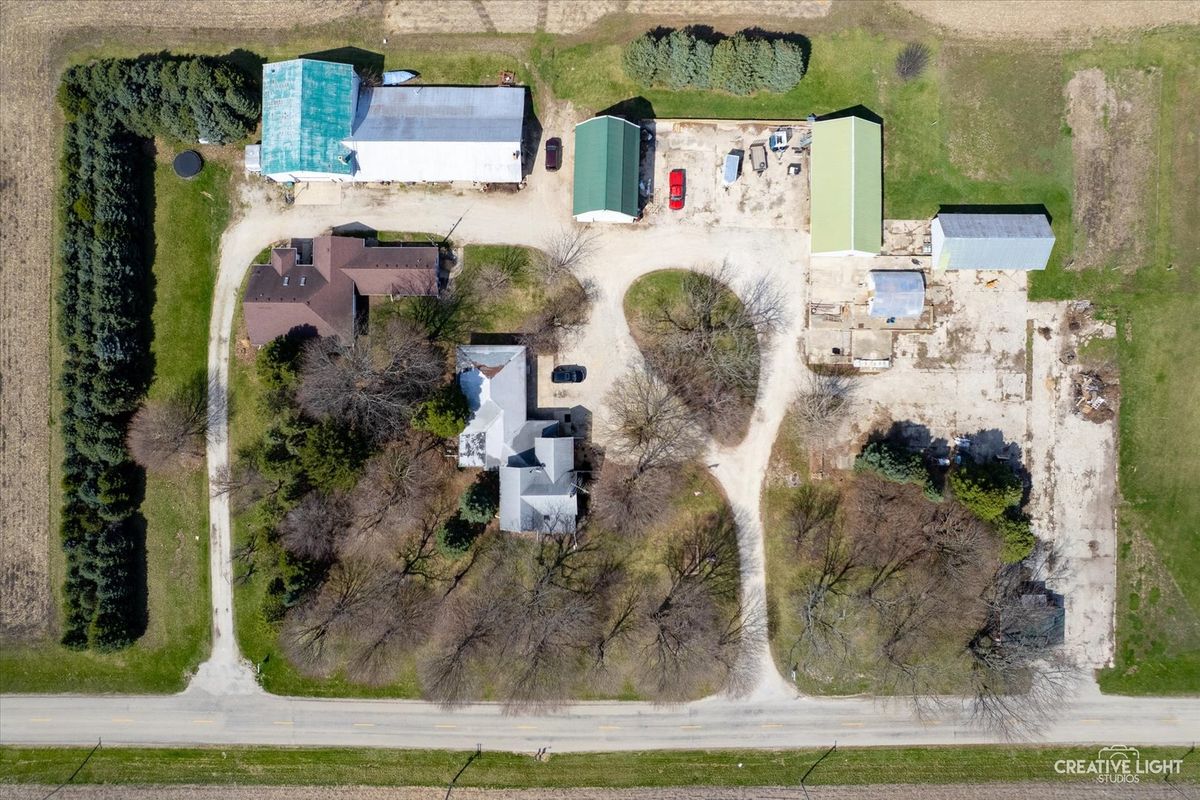 15555 McGirr Road, Hinckley, IL 60520