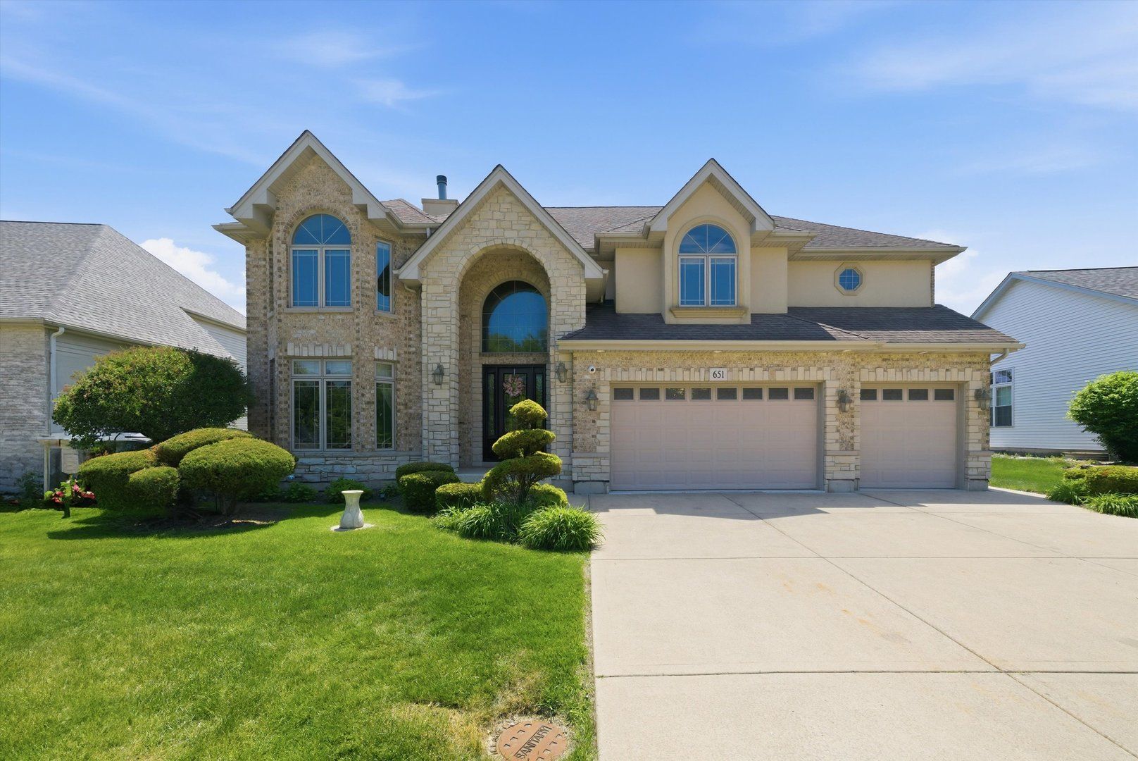 651 Anne Lane — Bolingbrook, IL 60440