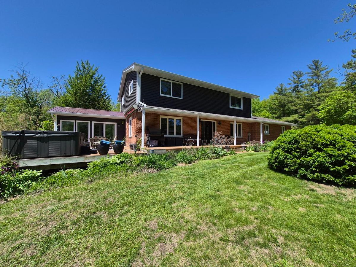 112 Valley View Road, Galesburg, IL 61401