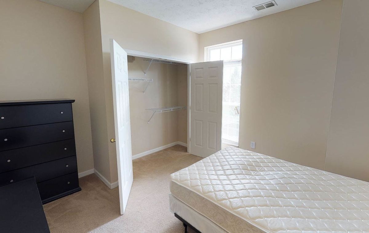 1903 N Lincoln Avenue #227, Urbana, IL 61801