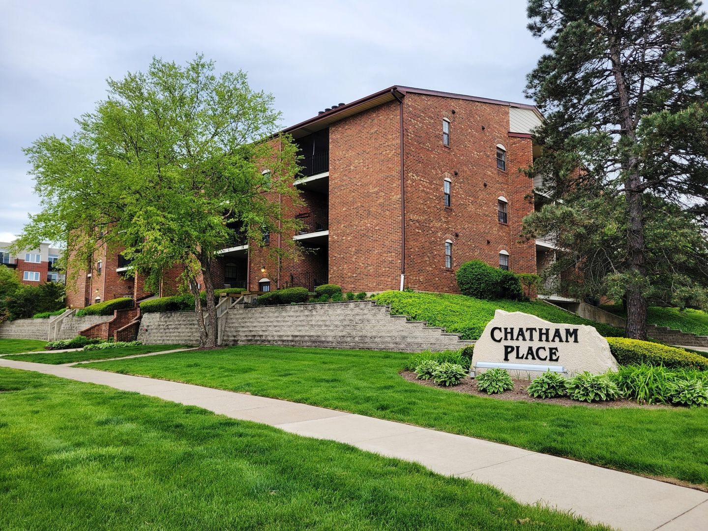 780 Weidner Road #100 — Buffalo Grove, IL 60089