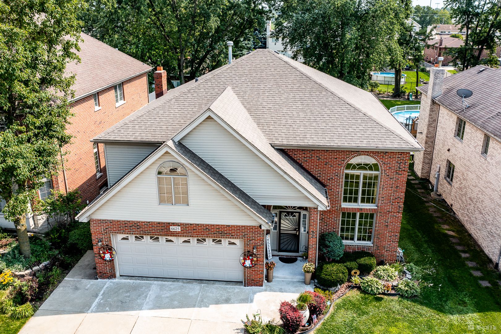 6625 W 91ST Place — Oak Lawn, IL 60453