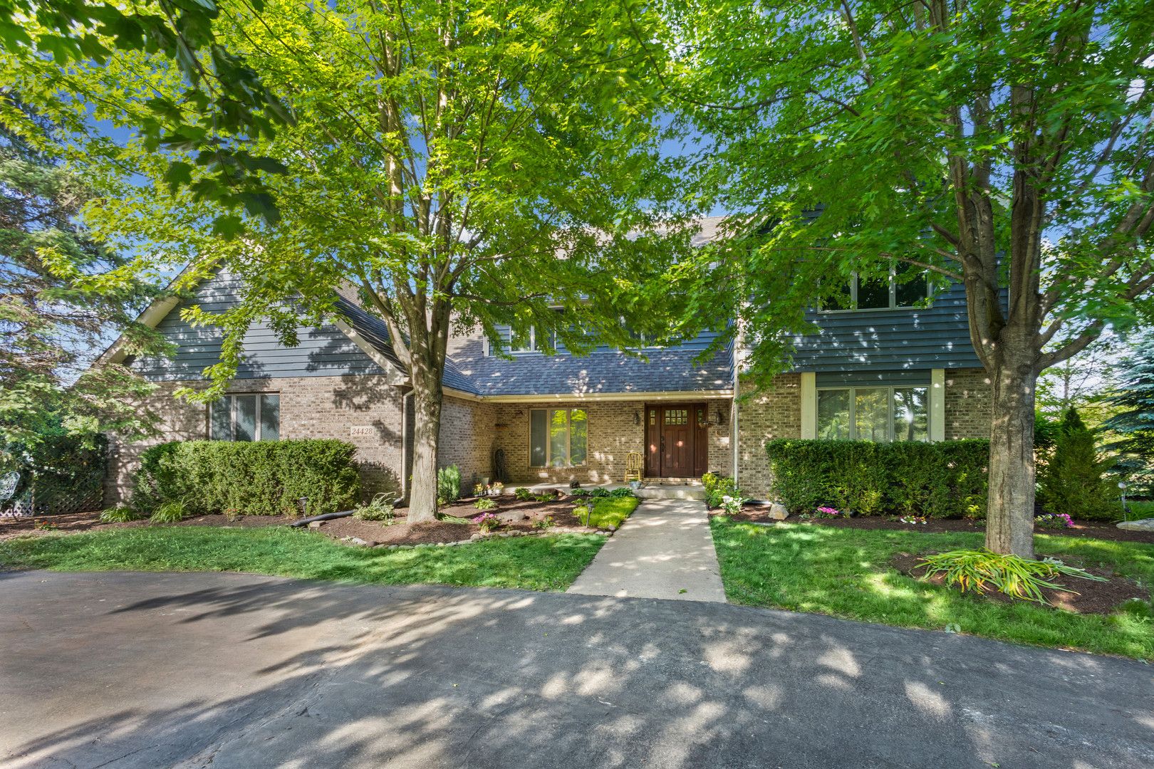 24428 W Park River Lane — Shorewood, IL 60404