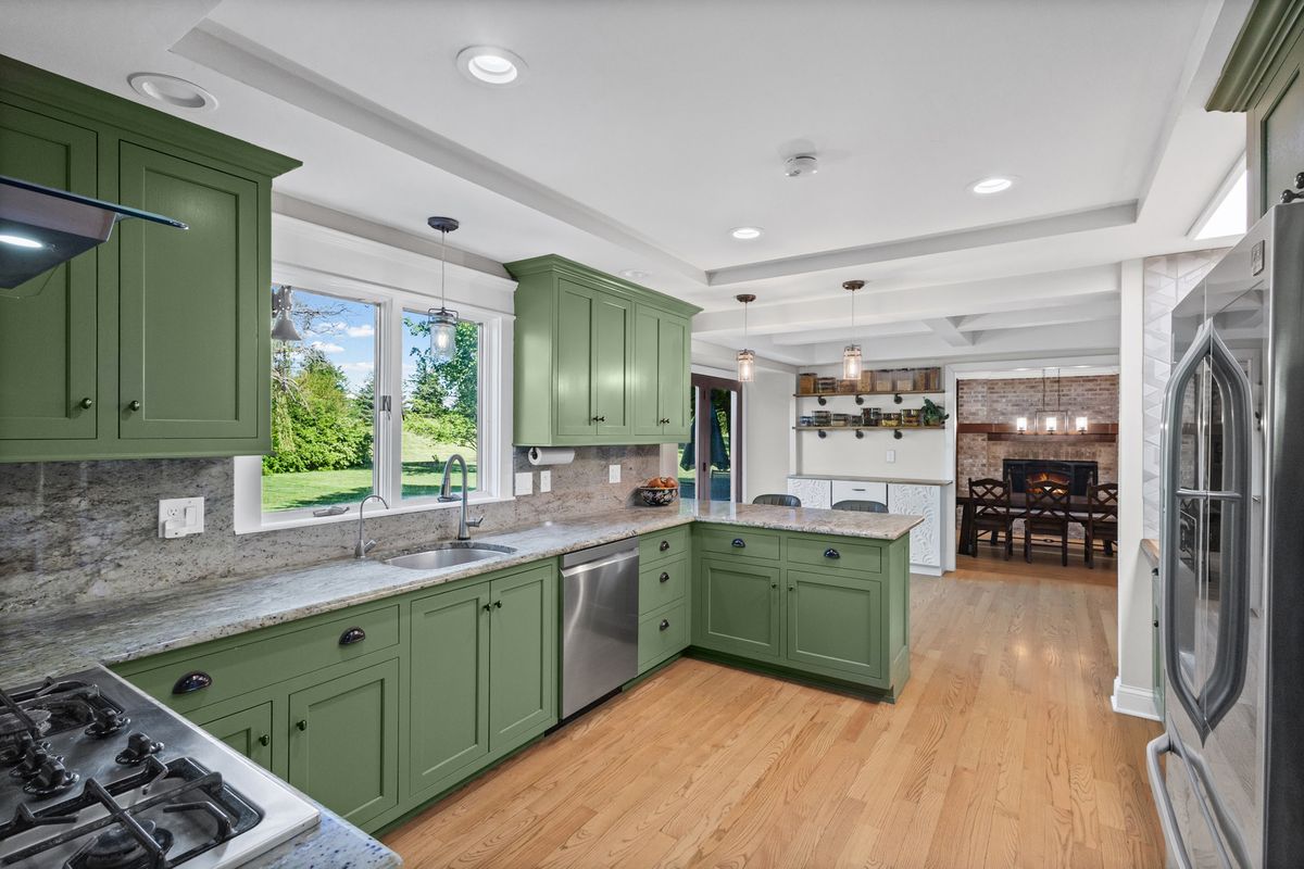 24428 W Park River Lane, Shorewood, IL 60404