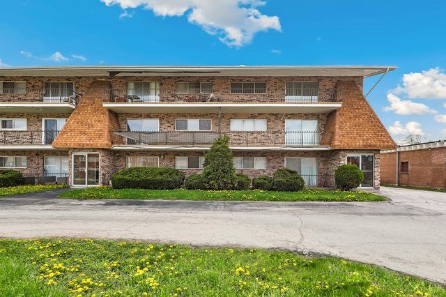 15335 Martin Luther King Jr Drive, Dolton, IL 60419