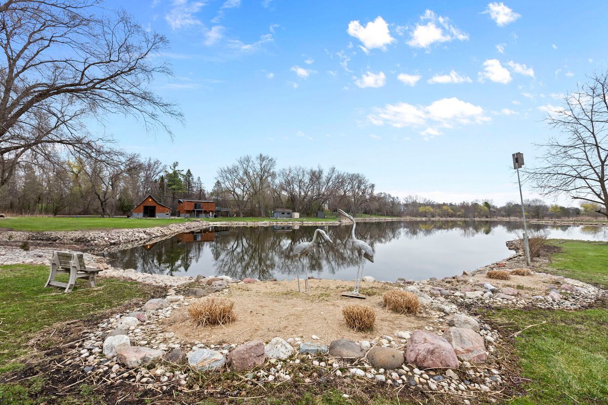 330 S Barrington Road, Barrington, IL 60010