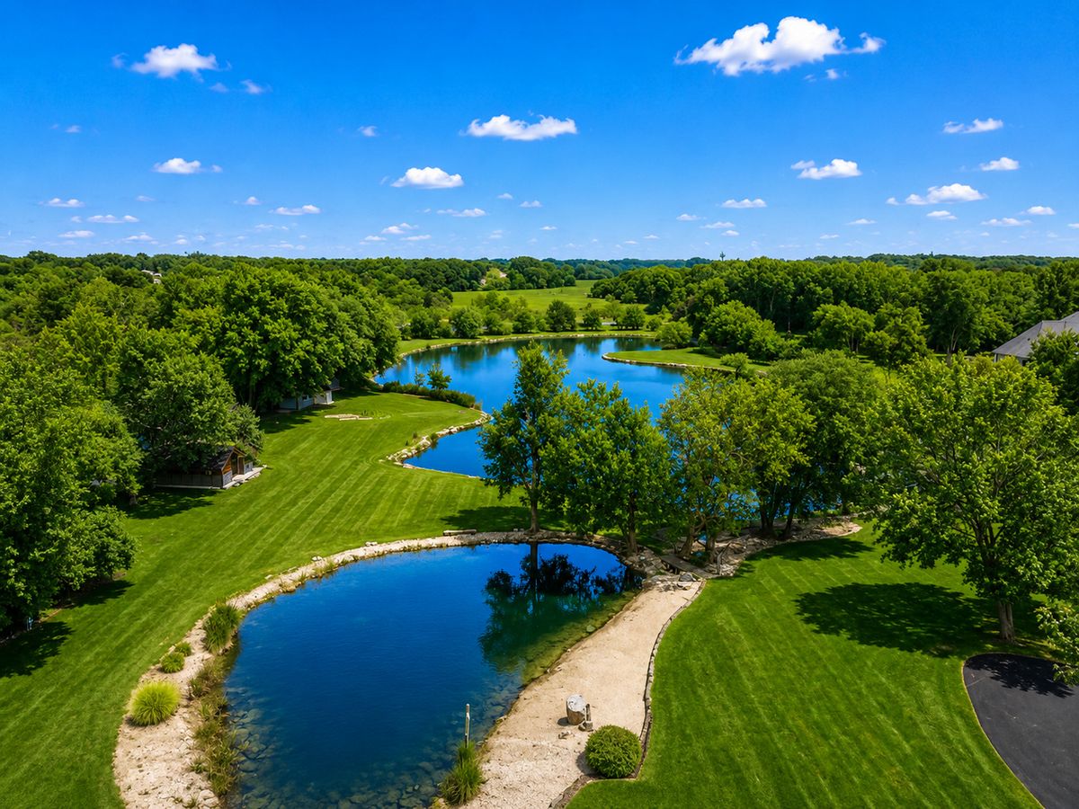 330 Barrington Road, Barrington, IL 60010