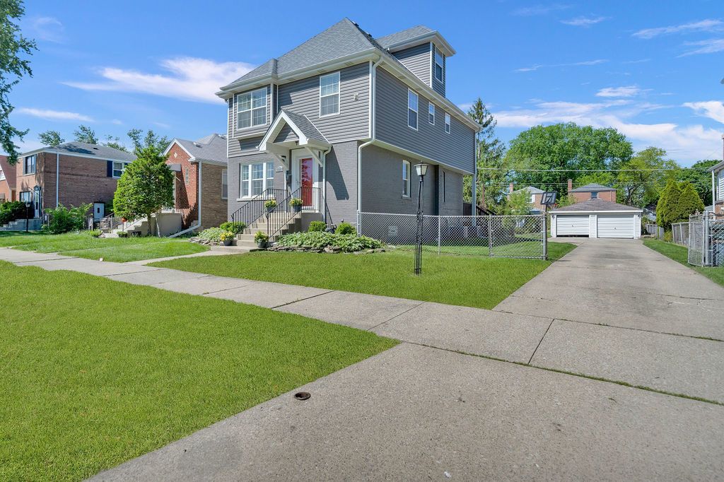4234 Vernon Avenue, Brookfield, IL 60513