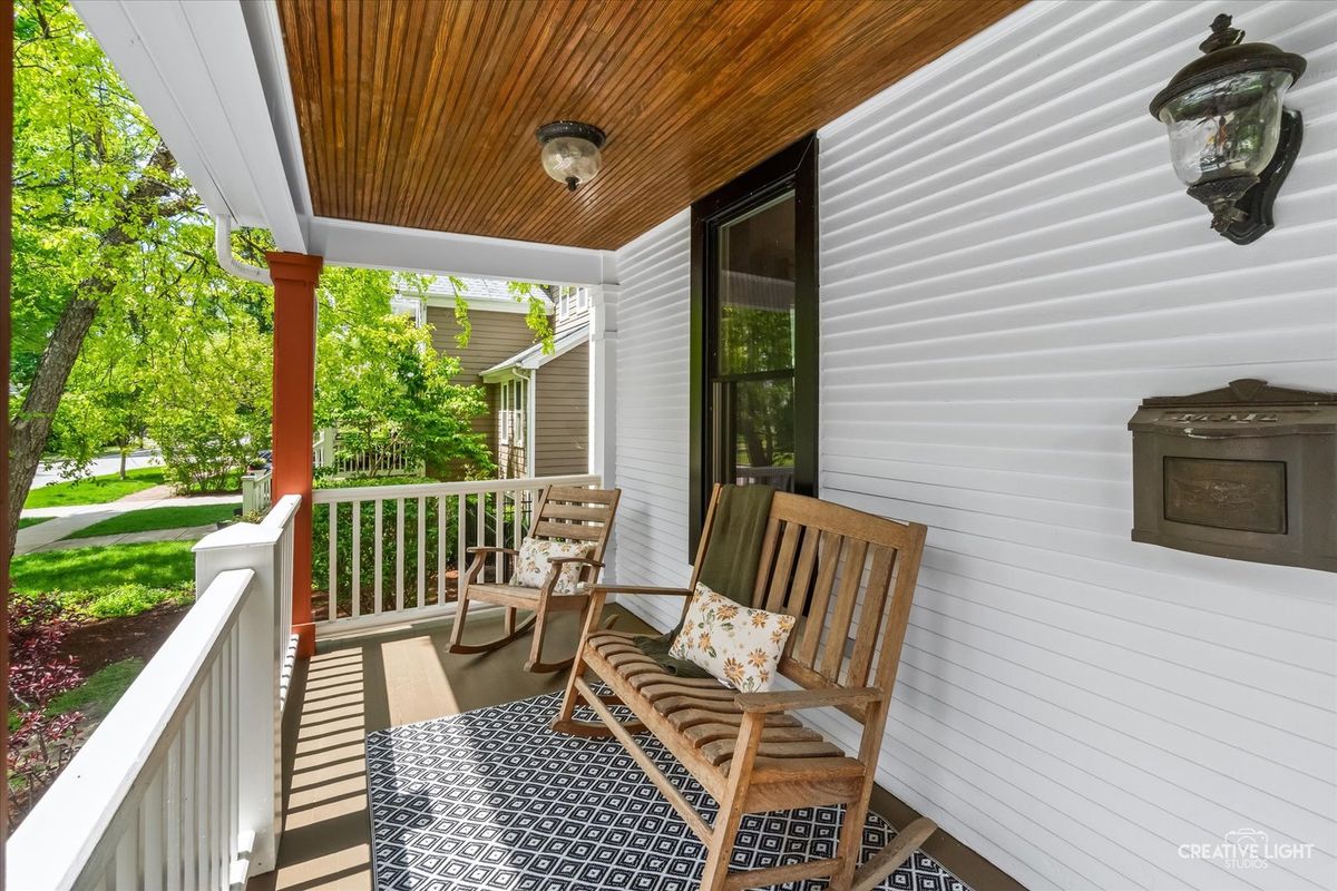 515 North Avenue, Naperville, IL 60540