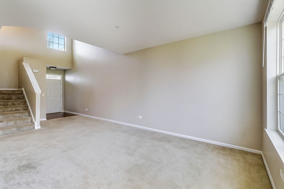 222 Owen Street, Matteson, IL 60443