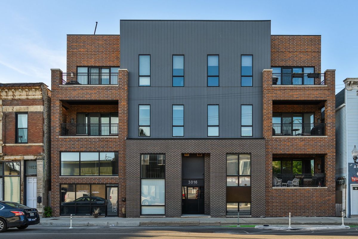 3016 Belmont Avenue, Chicago, IL 60618