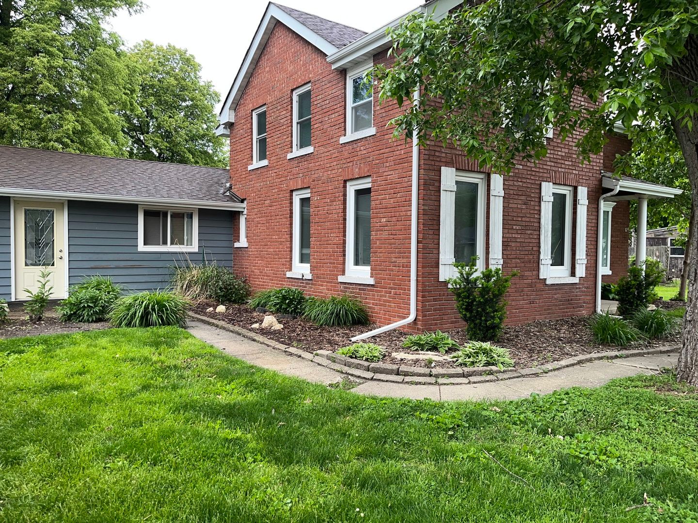 205 S Jackson Street — Gardner, IL 60424