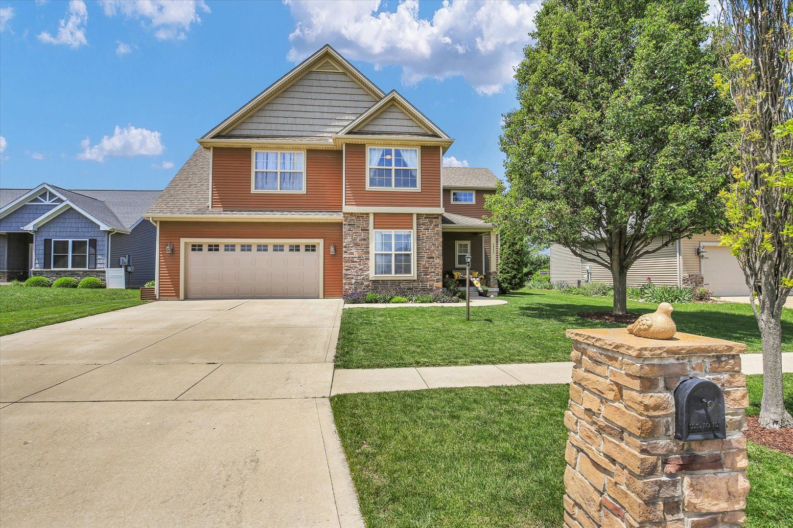 1211 Fieldstone Drive — Savoy, IL 61874