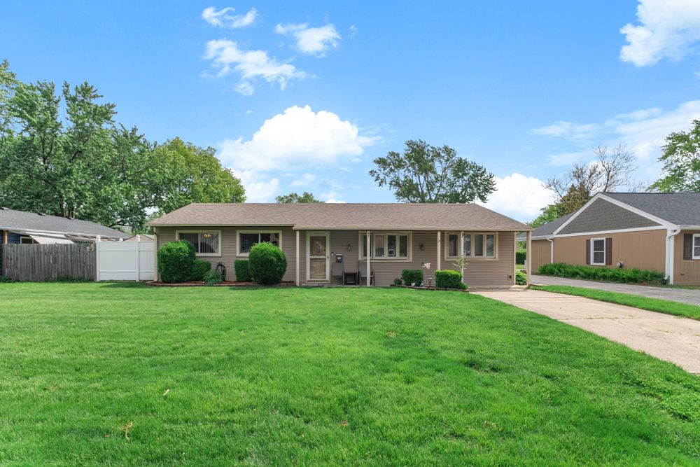 69 Paddock Street, Montgomery, IL 60538