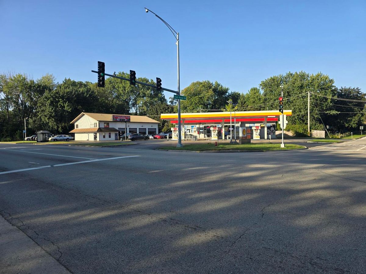 37740 N Sheridan Road, Beach Park, IL 60087