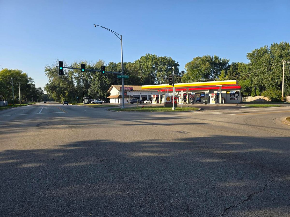 37740 N Sheridan Road, Beach Park, IL 60087