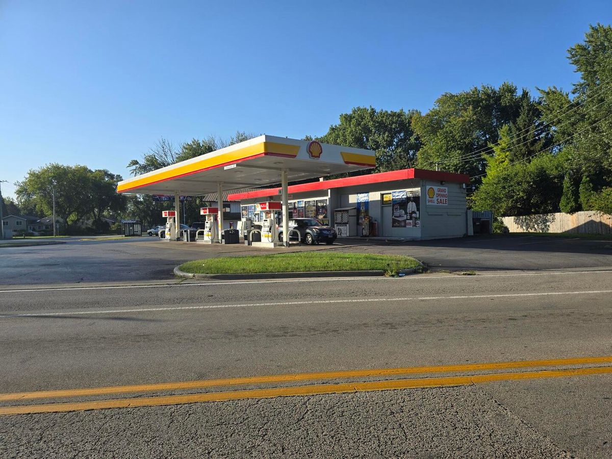 37740 N Sheridan Road, Beach Park, IL 60087