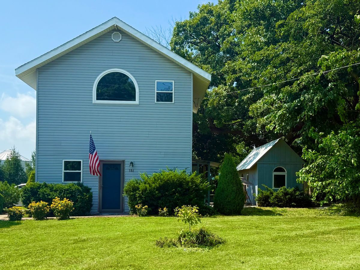 186 Peru Street, Paw Paw, IL 61353