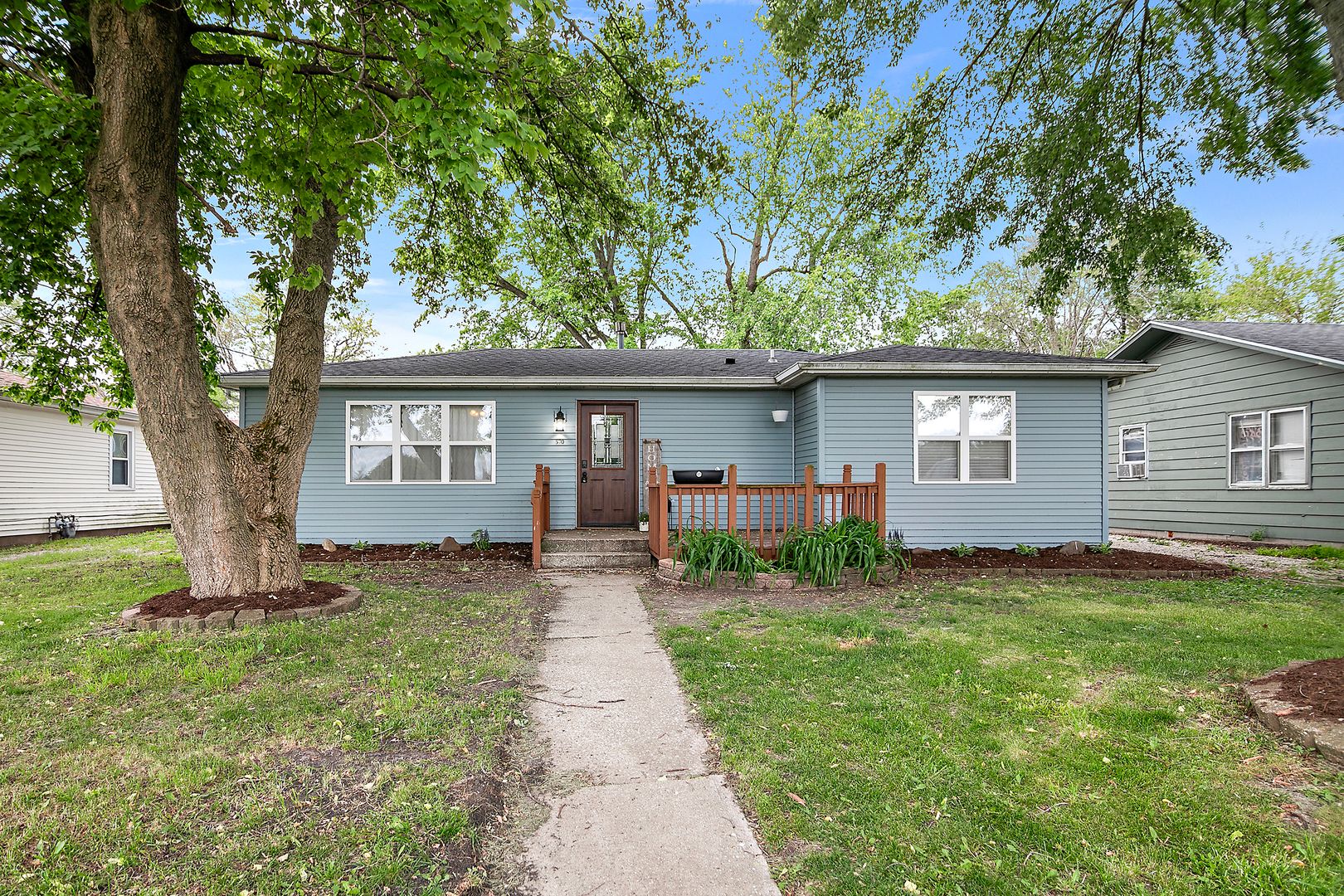 570 E 2nd Avenue — Clifton, IL 60927