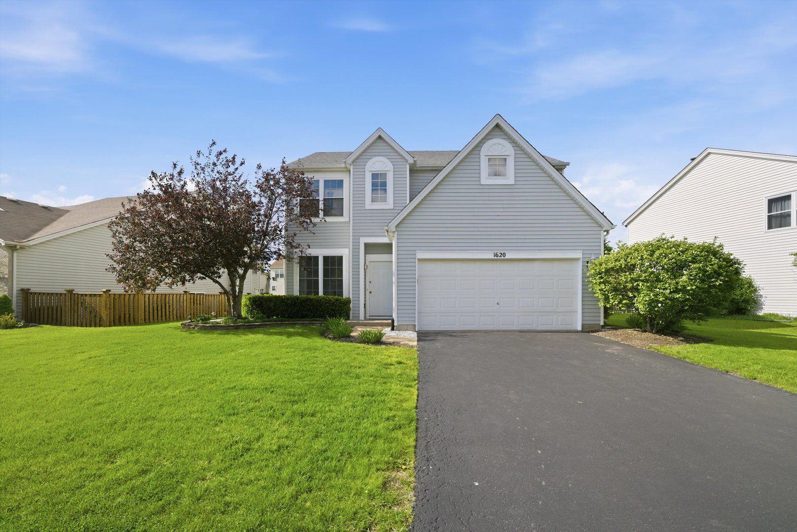 1620 Manor Oaks Drive — Plainfield, IL 60586