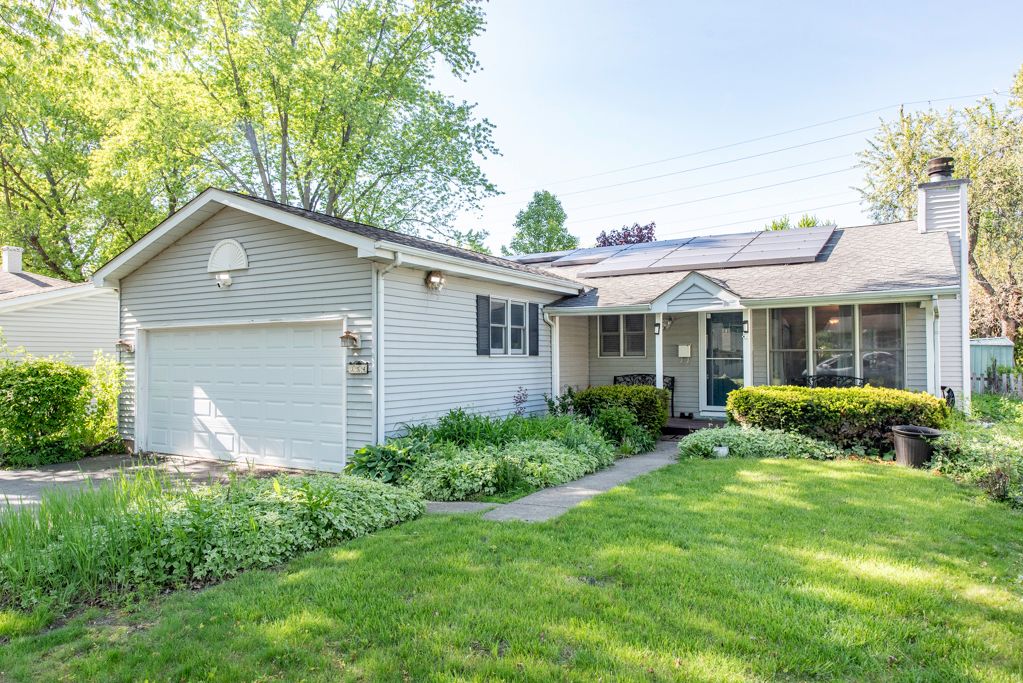 354 Heather Avenue, Grayslake, IL 60030